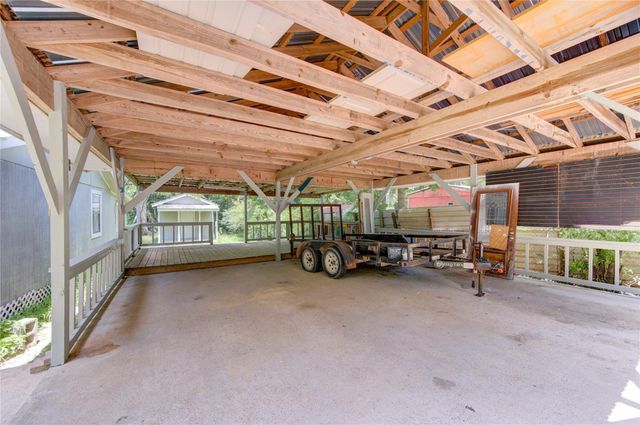 30 Vivian Lane, Shepherd, TX 77371