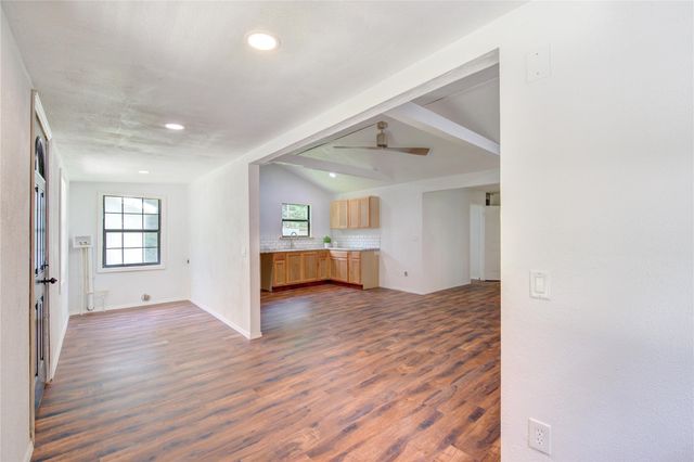 30 Vivian Lane, Shepherd, TX 77371