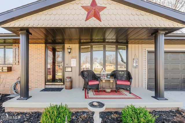 2419 Hollybrook Drive, Findlay, OH 45840