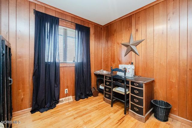 2419 Hollybrook Drive, Findlay, OH 45840