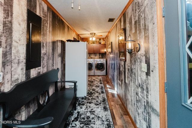 2419 Hollybrook Drive, Findlay, OH 45840