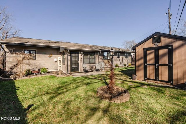 2419 Hollybrook Drive, Findlay, OH 45840