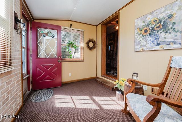 2419 Hollybrook Drive, Findlay, OH 45840