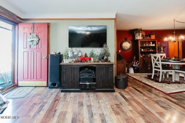 2419 Hollybrook Drive, Findlay, OH 45840