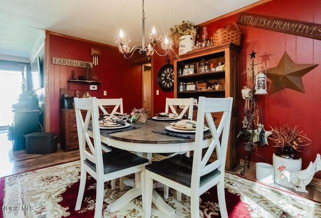 2419 Hollybrook Drive, Findlay, OH 45840