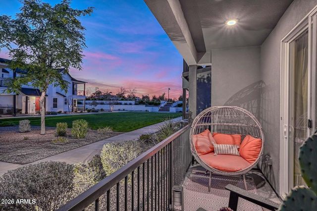 11300 N CASA DEGA Drive 1041, Surprise, AZ 85388