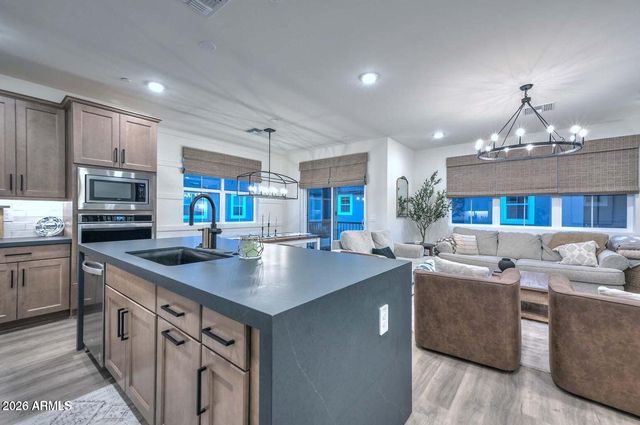 11300 N CASA DEGA Drive 1041, Surprise, AZ 85388