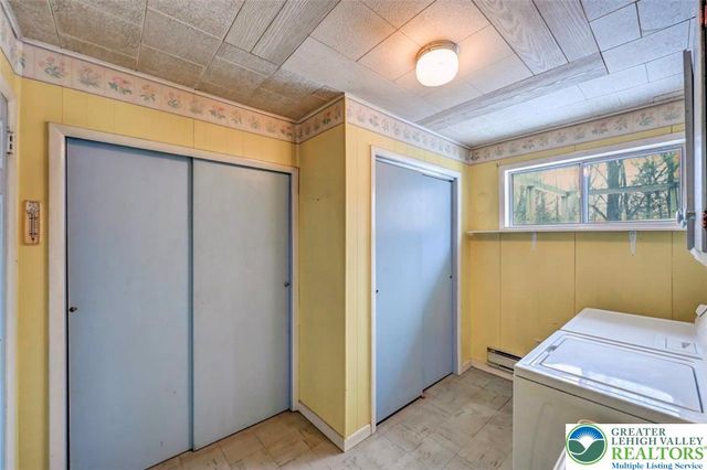 1912 Johns Road, Chestnuthill Twp, PA 18330