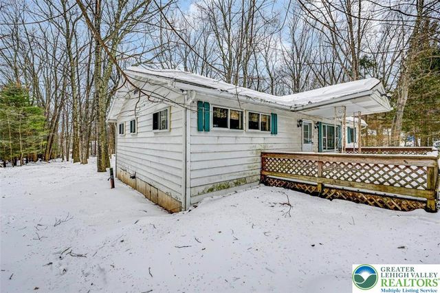 1912 Johns Road, Chestnuthill Twp, PA 18330