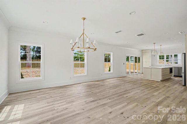 7925 Large Oak Lane, Mint Hill, NC 28227