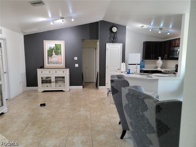 5060 Benton ST, Lehigh Acres, FL 33971