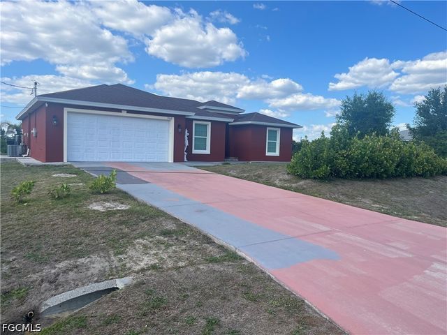 5060 Benton ST, Lehigh Acres, FL 33971