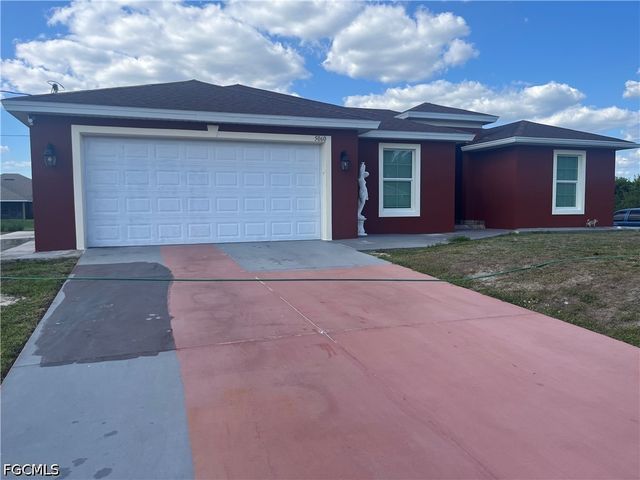 5060 Benton ST, Lehigh Acres, FL 33971