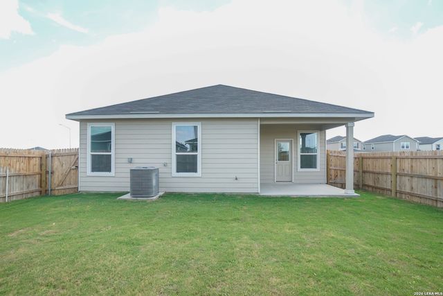 1320 Atticus Ave, New Braunfels, TX 78130