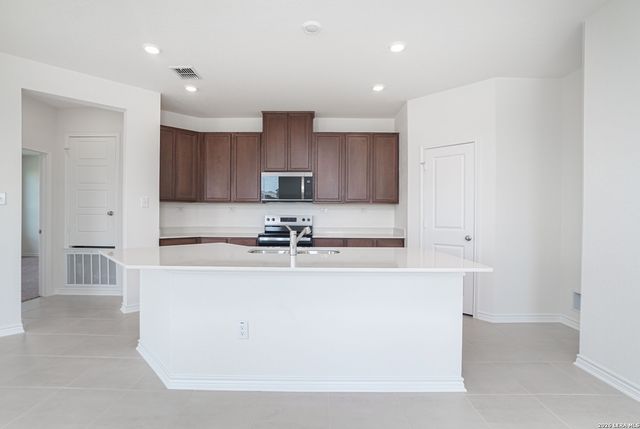 1320 Atticus Ave, New Braunfels, TX 78130