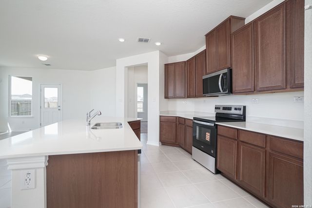 1320 Atticus Ave, New Braunfels, TX 78130