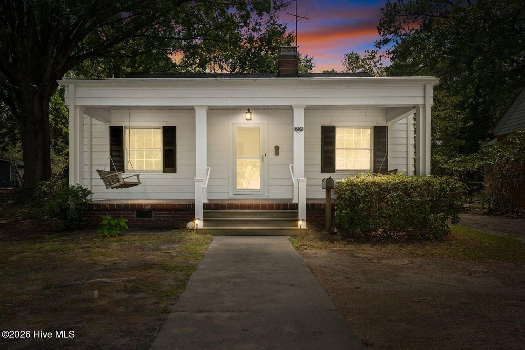 1209 W Thomas Street, Rocky Mount, NC 27804