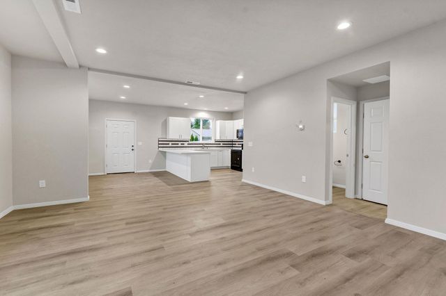 4301 N Torrez Ln, Spokane, WA 99212