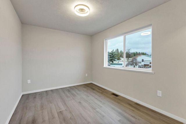 4301 N Torrez Ln, Spokane, WA 99212