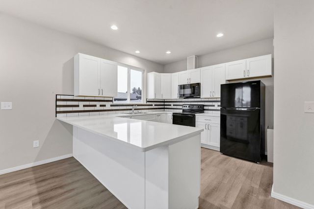 4301 N Torrez Ln, Spokane, WA 99212