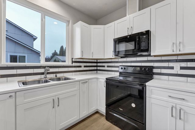 4301 N Torrez Ln, Spokane, WA 99212