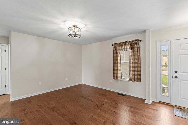 249 HEMLOCK DR, Hanover, PA 17331