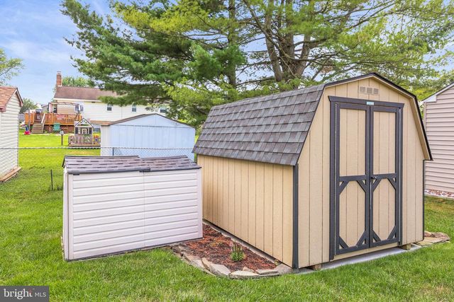 249 HEMLOCK DR, Hanover, PA 17331