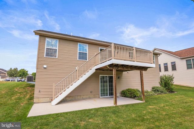 249 HEMLOCK DR, Hanover, PA 17331