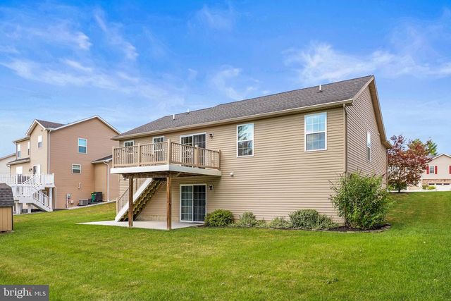 249 HEMLOCK DR, Hanover, PA 17331