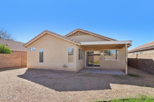 3326 W SHUMWAY FARM Road, Phoenix, AZ 85041
