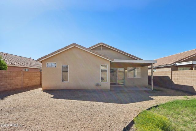 3326 W SHUMWAY FARM Road, Phoenix, AZ 85041