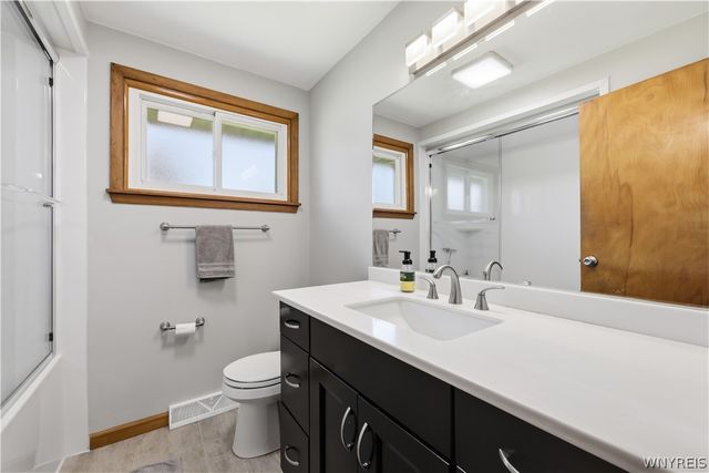 4591 Abbott Road, Orchard Park, NY 14127