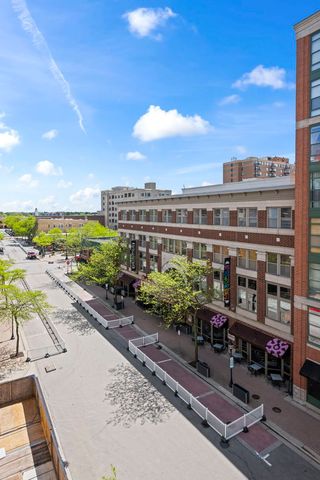 200 W Campbell Street 502, Arlington Heights, IL 60005