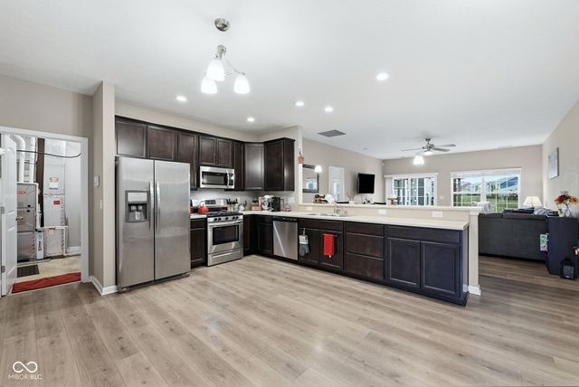 6617 Laredo Drive, Mccordsville, IN 46055