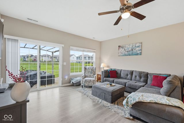 6617 Laredo Drive, Mccordsville, IN 46055