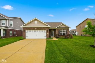 6617 Laredo Drive, Mccordsville, IN 46055