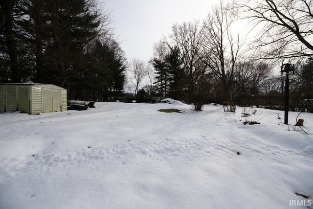 20154 Jackson Road, South Bend, IN 46614