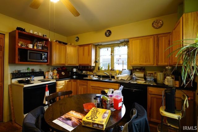 20154 Jackson Road, South Bend, IN 46614