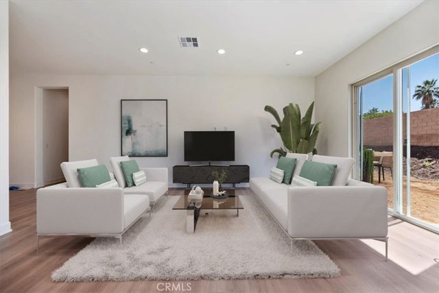 1432 Moore Street, Redlands, CA 92374