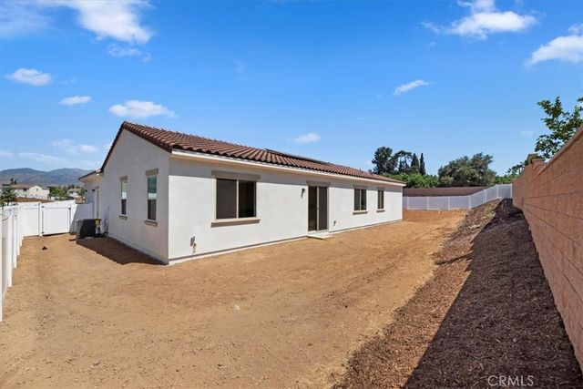 1432 Moore Street, Redlands, CA 92374