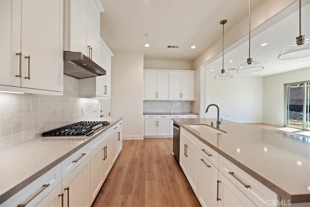 1432 Moore Street, Redlands, CA 92374