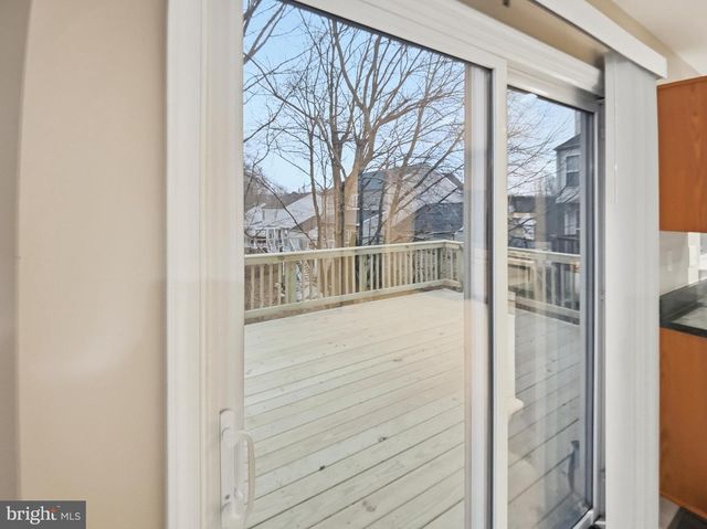 6 EMERALD DR, Fredericksburg, VA 22406