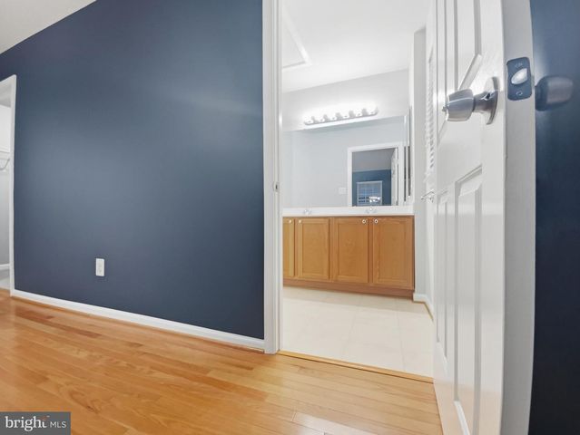 6 EMERALD DR, Fredericksburg, VA 22406