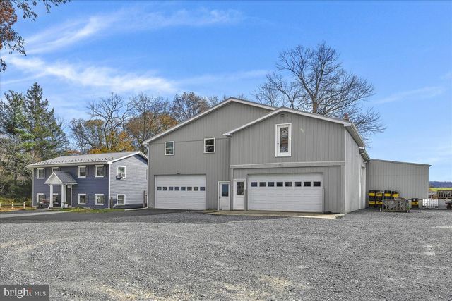 4010 W OAK ST, Lebanon, PA 17042