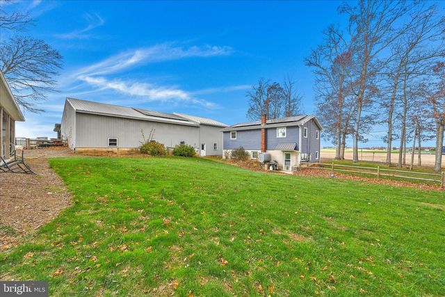 4010 W OAK ST, Lebanon, PA 17042