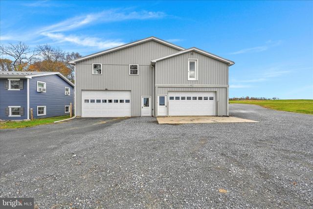 4010 W OAK ST, Lebanon, PA 17042