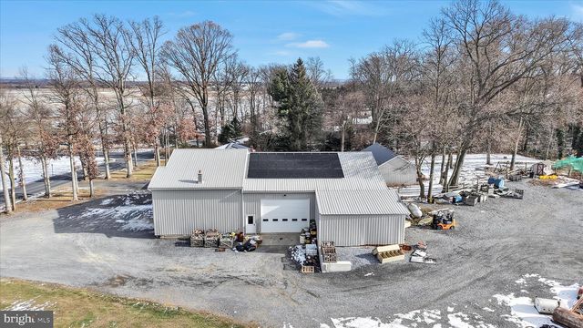 4010 W OAK ST, Lebanon, PA 17042