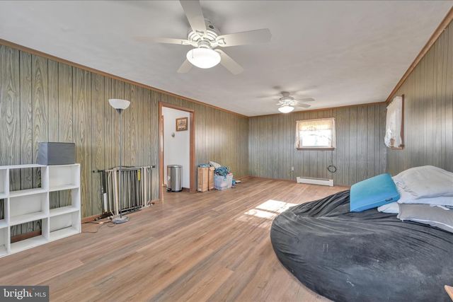 4010 W OAK ST, Lebanon, PA 17042