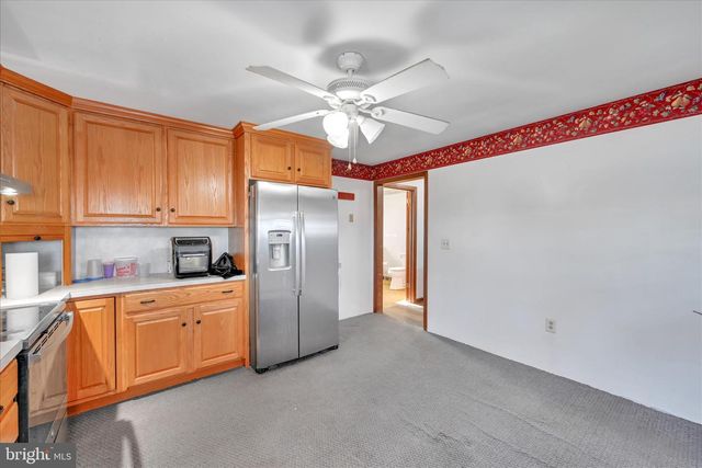 4010 W OAK ST, Lebanon, PA 17042