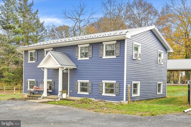 4010 W OAK ST, Lebanon, PA 17042